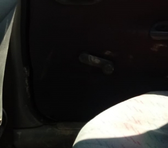 1995 opel corsa b 1.4 benzinli çıkma sağ arka kapı cam kolu.