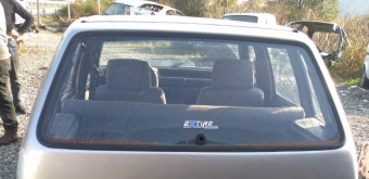 1996 2001 model fiat uno 70 ie çıkma bagaj camı.
