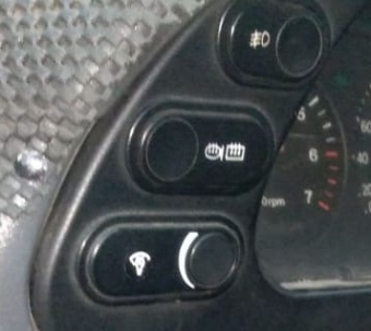 1996 model daewoo espero 2.0 otomatik çıkma kontrol düğmeleri.