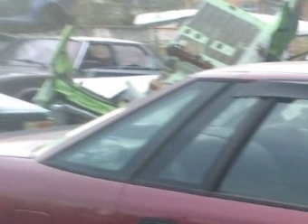 1996 model daewoo espero 2.0 otomatik çıkma sağ kelebek camı.
