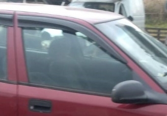 1996 model daewoo espero 2.0 otomatik çıkma sağ ön kapı camı.
