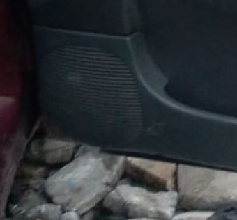 1996 model daewoo espero 2.0 otomatik çıkma sağ ön kapı hoparlör.