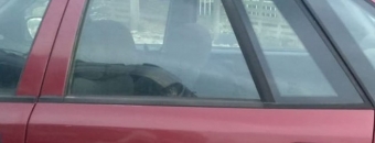 1996 model daewoo espero 2.0 otomatik çıkma sol arka kapı camı.