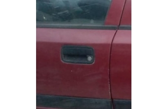 1996 model daewoo espero 2.0 otomatik çıkma sol ön kapı kilidi.