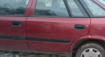 1996 model daewoo espero 2.0 otomatik çıkma sol takım kapı kolu.