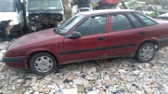 1996 model daewoo espero 2.0 otomatik kesme kupa.