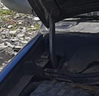 1996 model daewoo nexia 1.5 çıkma kaput menteşe