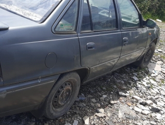 1996 model daewoo nexia 1.5 çıkma sağ yan panel