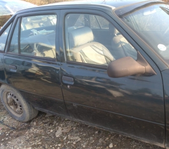 1996 model daewoo racer 1.5 çıkma sağ takım kapı