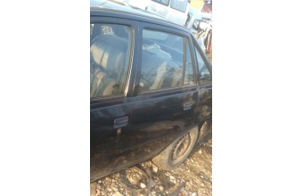 1996 model daewoo racer 1.5 çıkma sol arka dolu kapı