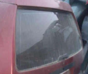 1996 model fiat tempra 1.6 stw çıkma bagaj camı
