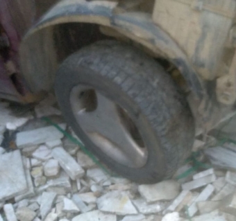 1996 model fiat tempra 1.6 stw çıkma sağ ön jant lastik