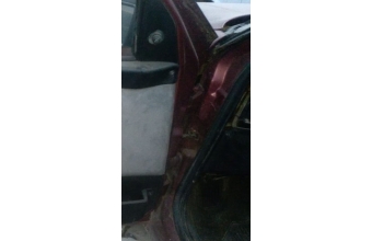 1996 model fiat tempra station 1.6 çıkma sol ön kapı menteşesi