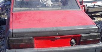 1996 model renault r12 toros 1.4 5 ileri şanzıman çıkma bagaj kapağı.
