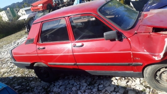 1996 model renault r12 toros 1.4 5 ileri şanzıman çıkma sağ yan panel.
