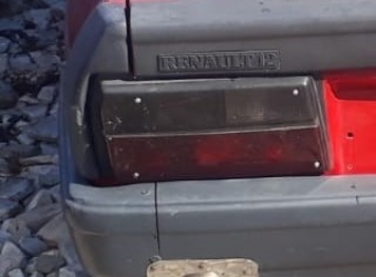 1996 model renault r12 toros 1.4 5 ileri şanzıman çıkma sol stop lambası.