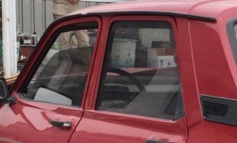 1996 model renault r12 toros 1.4 5 ileri şanzıman çıkma sol takım kapı camı.