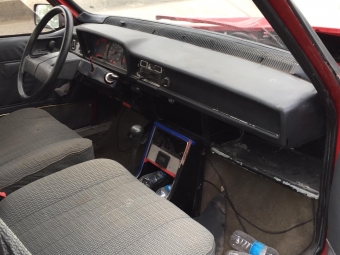 1996 model renault r12 toros 1.4 5 ileri şanzıman çıkma torpido göğüslük.