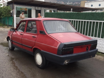 1996 model renault r12 toros 1.4 5 ileri şanzıman kesme kasa kupa.