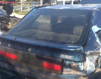 1996 model renault r19 europa 1.6 hb çıkma dolu bagaj kapağı
