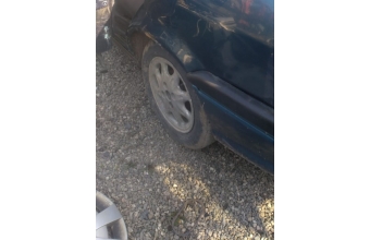 1996 model renault r19 europa 1.6 hb çıkma sol arka jant lastik