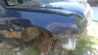 1997 model ford scorpio çıkma sağ ön çamurluk