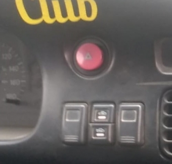 1997 model kia pregio çıkma dörtlü düğme flaşör