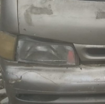 1997 model kia pregio çıkma sağ far