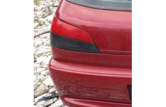 1997 model peugeot 306 1.8 8 valf çıkma sol stop lambası.