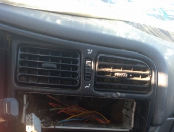 1997 model renault r19 1.4 çıkma üfleme difüzörleri