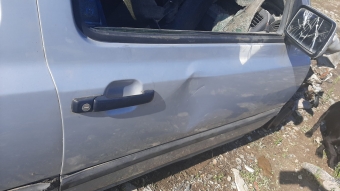 1997 model volkswagen vento 1.9 turbo dizel çıkma sağ ön kapı kolu