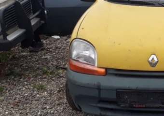1998 - 2000 model renault kangoo 1.9 çıkma sağ far.