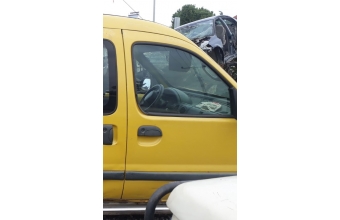 1998 - 2000 model renault kangoo 1.9 çıkma sağ ön kapı.