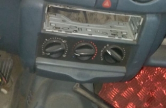 1998 2006 model renault kangoo 1.9 çıkma klima kontrol paneli