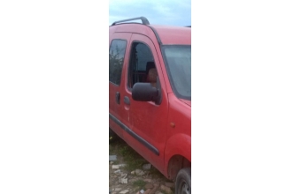 1998 2006 model renault kangoo 1.9 çıkma sağ dolu kapı