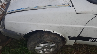 1998 model citroen c15 çıkma sol ön çamurluk