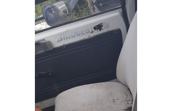 1998 model citroen c15 sökme sağ ön kapı döşemesi