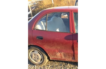 1998 model hyundai accent 1.3 gls çıkma sağ arka kapı.