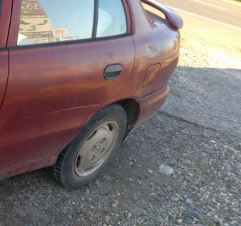 1998 model hyundai accent 1.3 gls çıkma sol arka çamurluk.