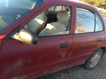 1998 model hyundai accent 1.3 gls çıkma sol takım kapı.