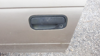 1998 model opel astra f station 1.4 8v çıkma sol ön kapı kolu