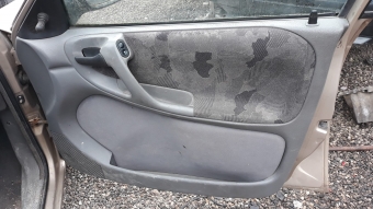 1998 model opel astra f station 1.4 8v sökme sağ ön kapı döşemesi