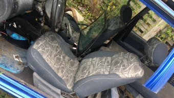 1998 model peugeot 106 çıkma sağ sol ön koltuk
