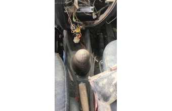 1998 model peugeot 106 çıkma vites mekanizması ve orta konsol