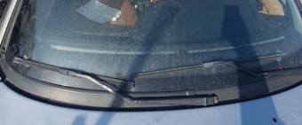 1998 model peugeot 306 1.8 benzinli otomatik çıkma ön yağmur silecekleri