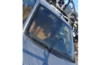 1998 model peugeot 306 1.8 benzinli otomatik çıkma orjinal ön cam