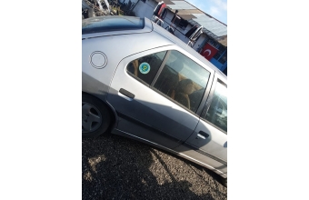 1998 model peugeot 306 1.8 benzinli otomatik çıkma sağ arka dolu kapı