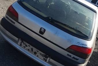 1998 model peugeot 306 1.8 benzinli otomatik çıkma takım stop lambası