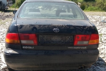 1998 model toyota carina 2 çıkma takım stop lambası.