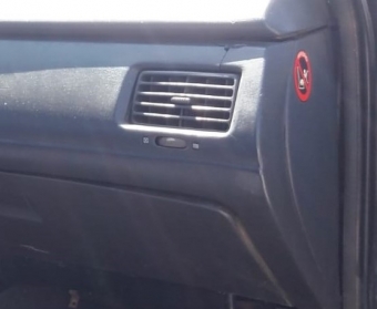 1998 model toyota carina 2 çıkma üfleme ızgarası.